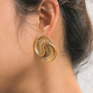 Ellie Statement Earring
