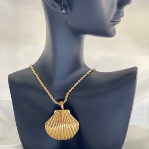 Marina Shell Necklace